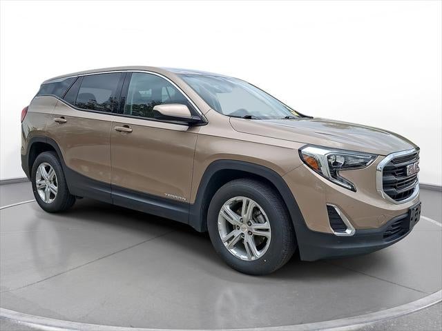 2018 GMC Terrain SLE in Coppertino Metallic — front three-quarter view