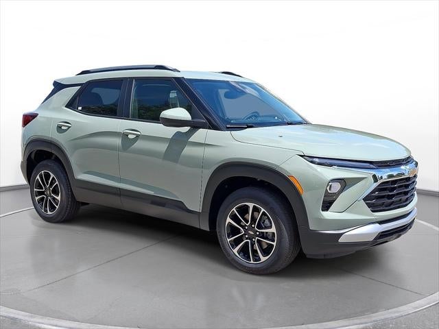 2026 Chevrolet Trailblazer LT in Cacti Green — front three-quarter view