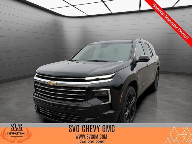2026 Chevrolet Traverse High Country in Mosaic Black Metallic — front three-quarter view