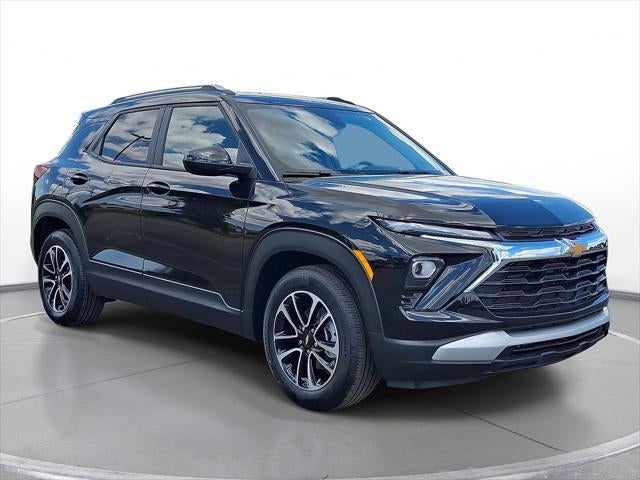 2026 Chevrolet Trailblazer LT in Mosaic Black Metallic — front three-quarter view