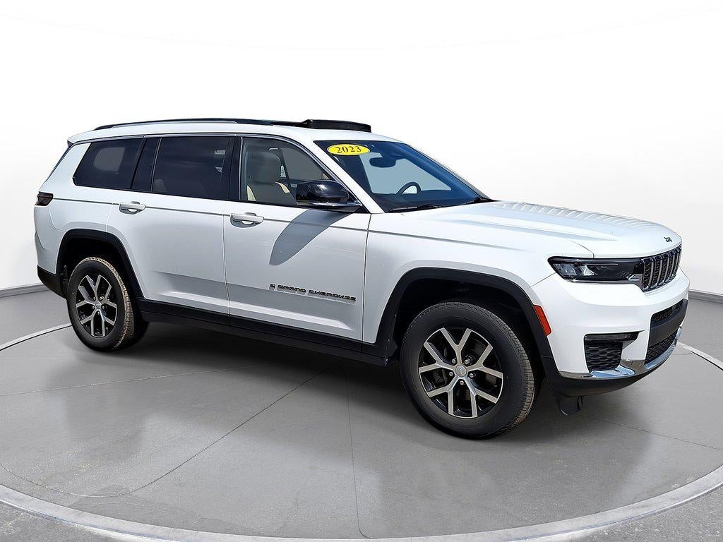 2023 Jeep Grand Cherokee L Limited 4x4 in Bright White Clearcoat — front three-quarter view