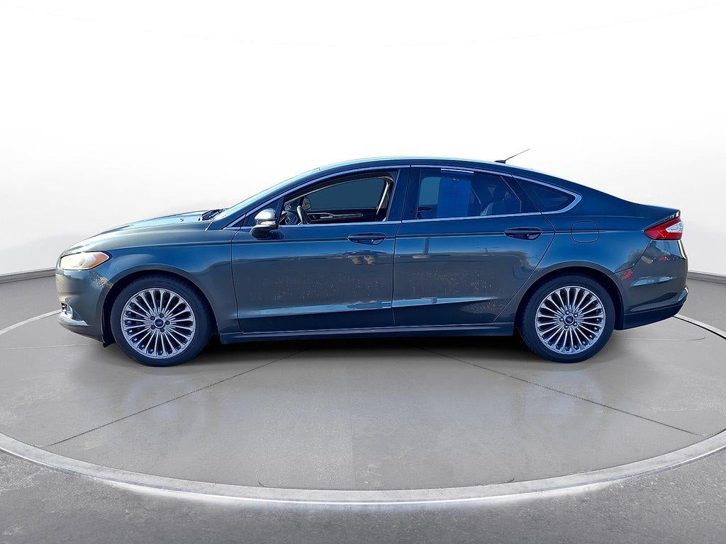 2016 Ford Fusion — detail view