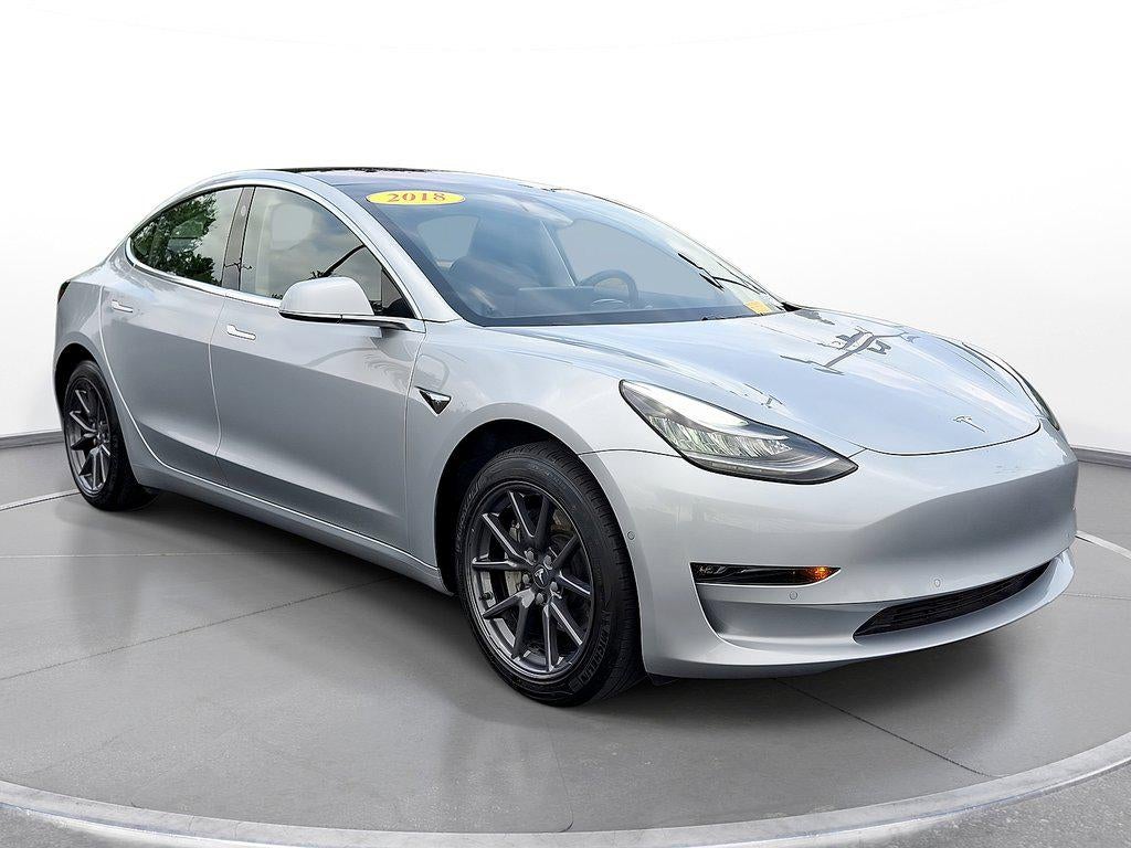 2018 Tesla Model 3 Long Range Battery RWD in Silver Metallic — front three-quarter view