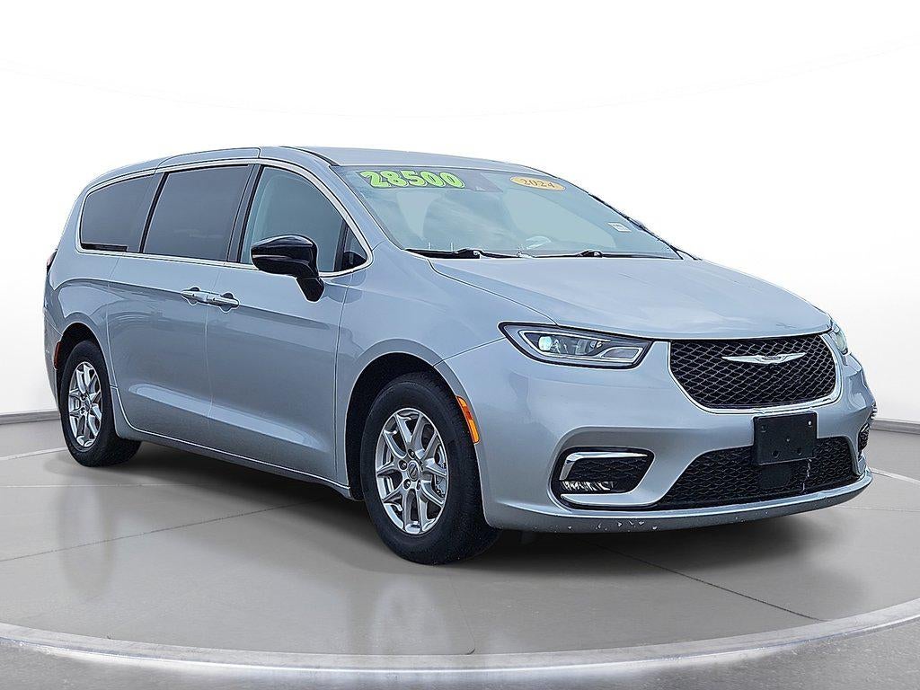 2024 Chrysler Pacifica Touring L for sale on Searchshop